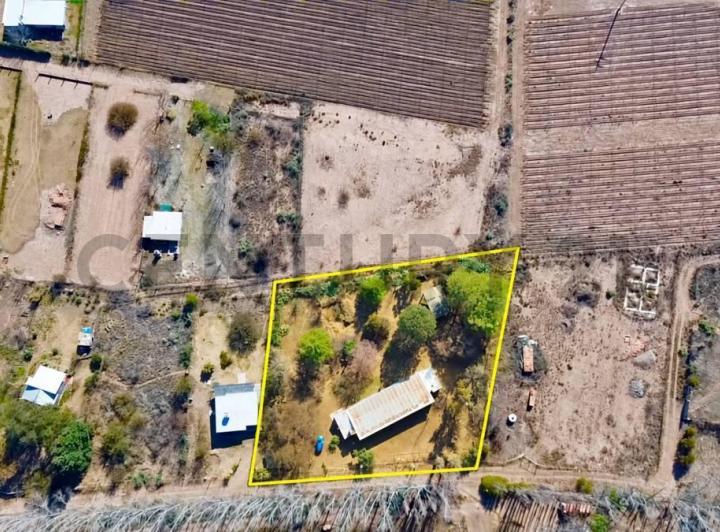 Terreno · 180m²