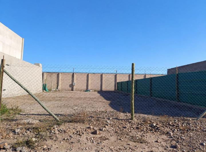 Terreno · 300m²
