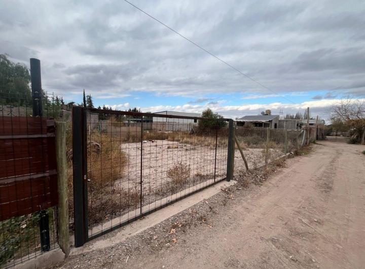 Terreno · 300m²