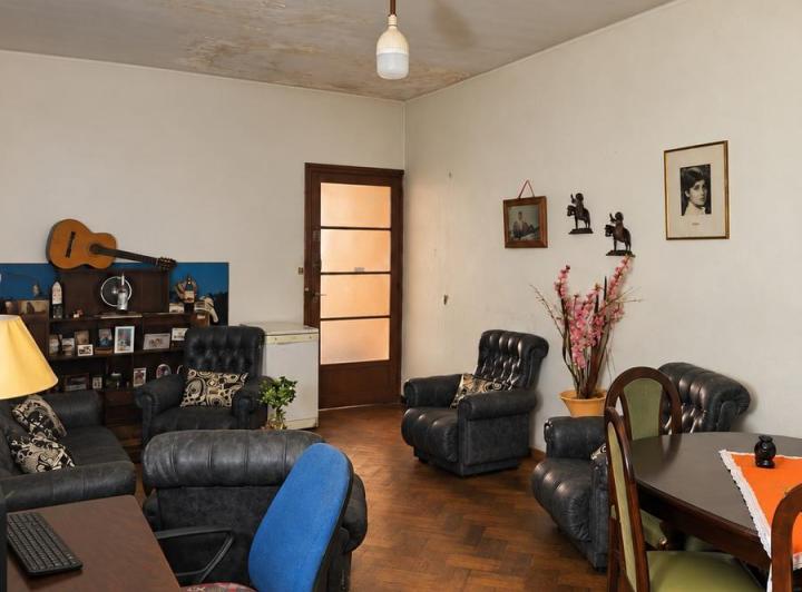 Edificio · 347m²