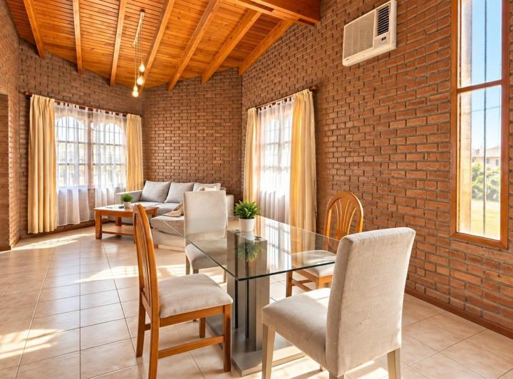 Casa · 173m² · 4 Ambientes · 2 Cocheras