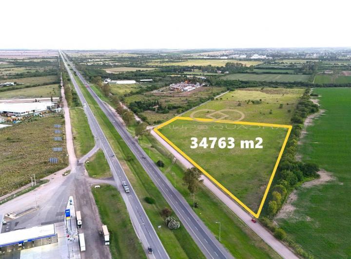 Terreno · 34763m²