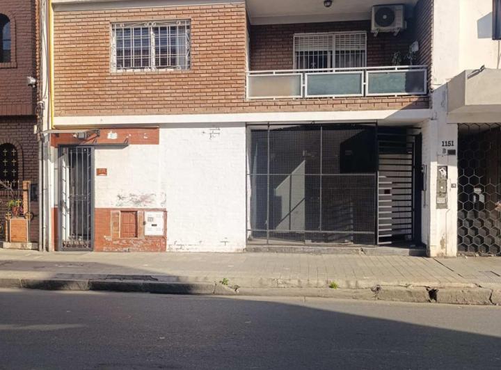 Local comercial · 144m²