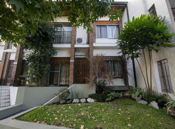 Casa · 111m² · 4 Ambientes · 1 Cochera