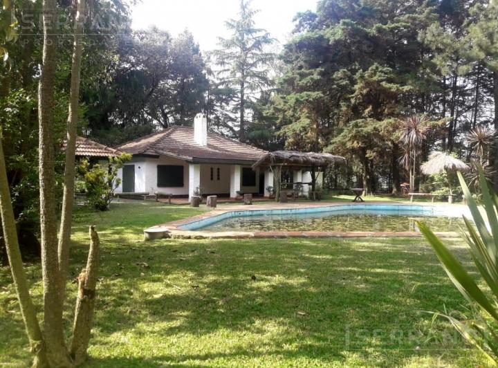Casa · 120m² · 3 Ambientes · 2 Cocheras