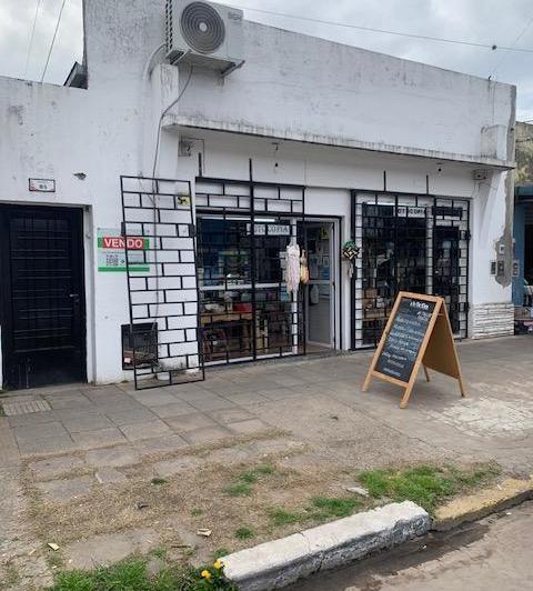 Casa · 1m² · 4 Ambientes