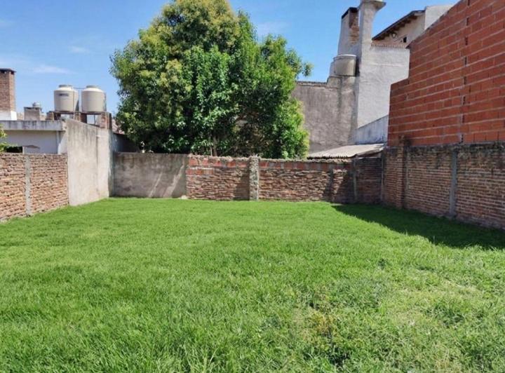 Casa · 90m² · 4 Ambientes · 3 Cocheras