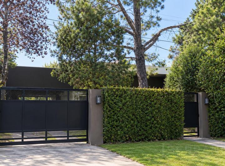 Casa · 131m² · 4 Ambientes · 2 Cocheras