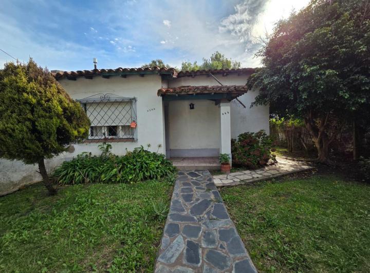 Casa · 78m² · 3 Ambientes · 2 Cocheras