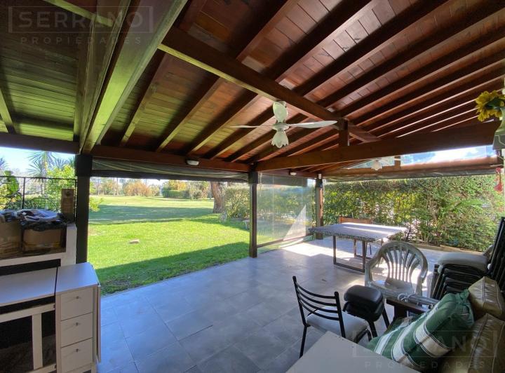 Casa · 91m² · 4 Ambientes · 1 Cochera