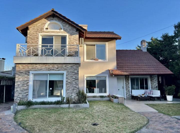 Casa · 132m² · 3 Dormitorios