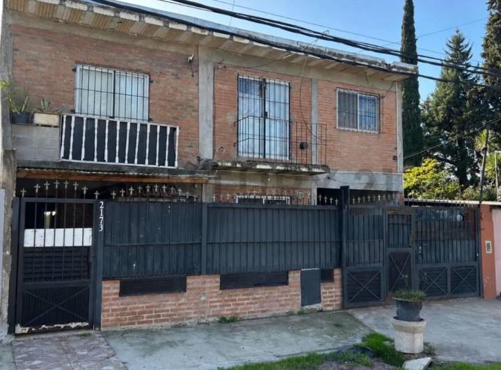 Casa · 150m² · 5 Ambientes · 1 Cochera