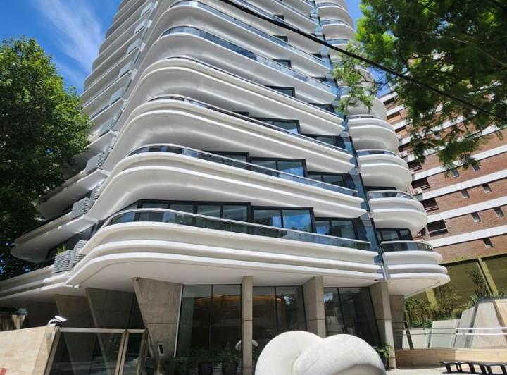 Departamento · 174m² · 6 Ambientes · 2 Cocheras