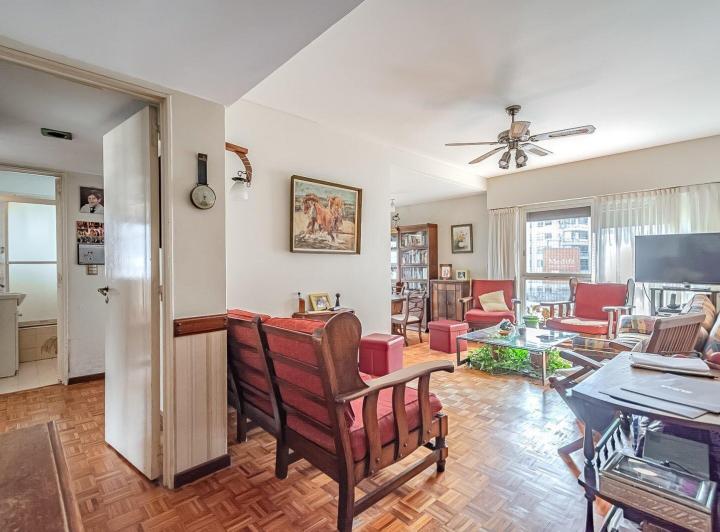 Departamento · 87m² · 5 Ambientes · 1 Cochera