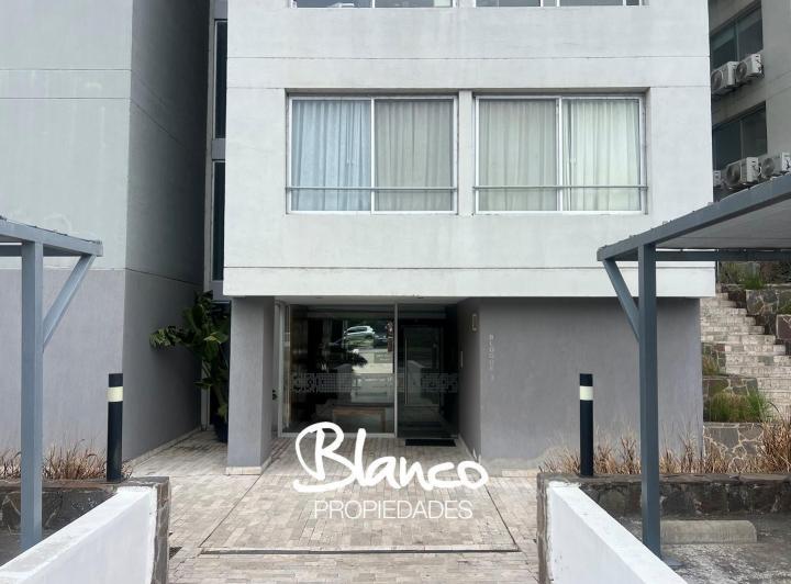Departamento · 192m² · 5 Ambientes · 2 Cocheras