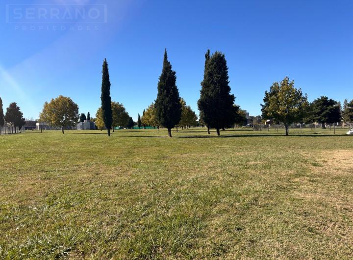 Terreno · 1054m²