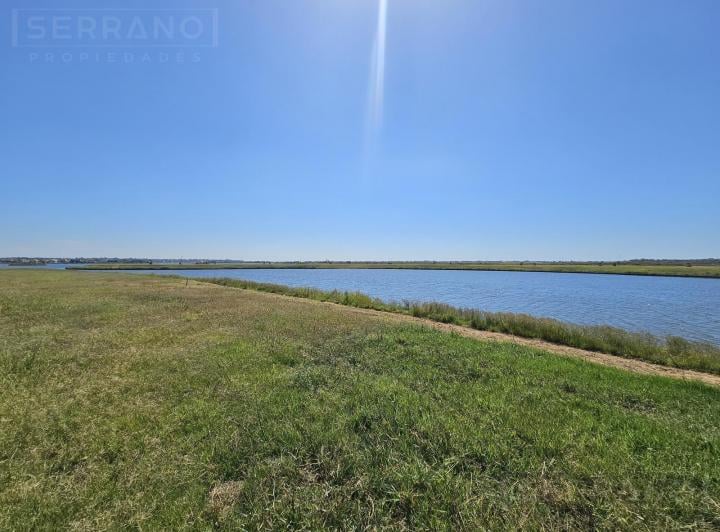 Terreno · 1104m²