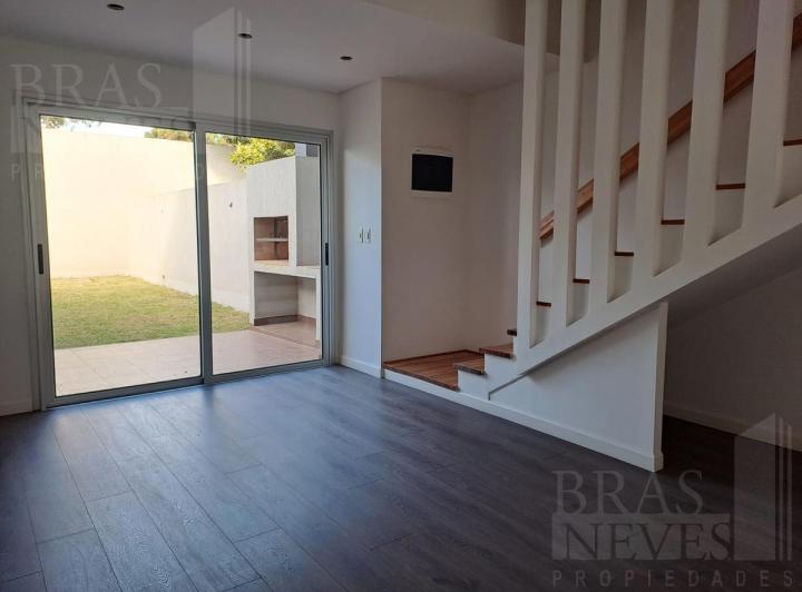 PH · 118m² · 4 Ambientes · 1 Cochera