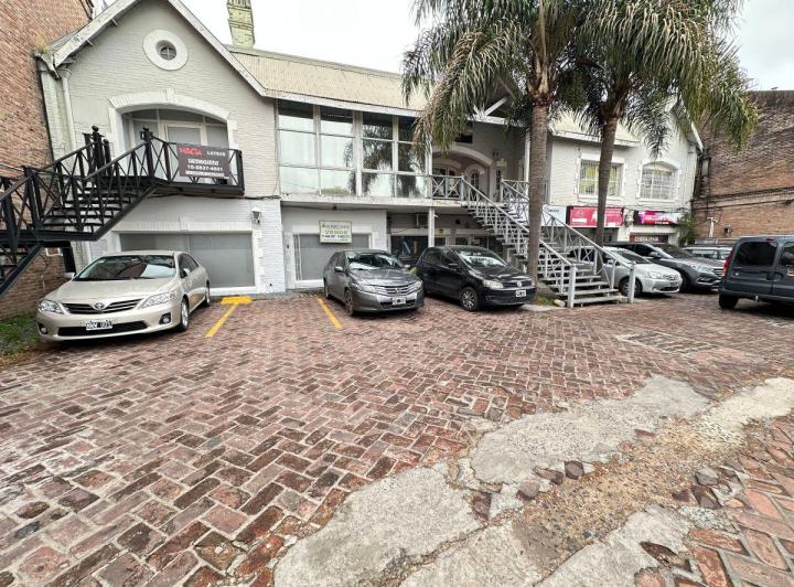 Local comercial · 86m² · 3 Ambientes
