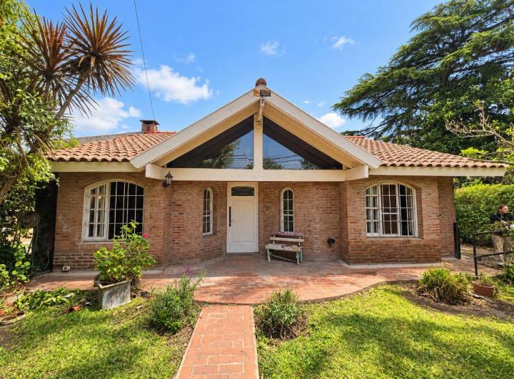 Casa · 150m² · 4 Ambientes