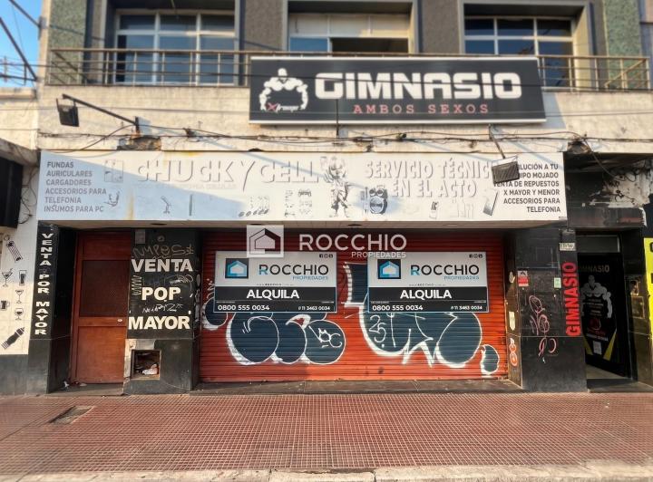 Edificio · 240m²