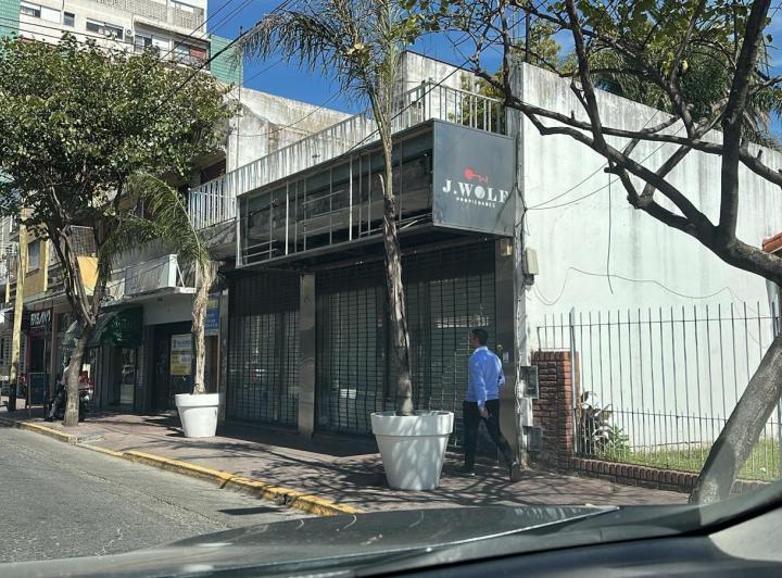 Local comercial · 115m² · 3 Ambientes