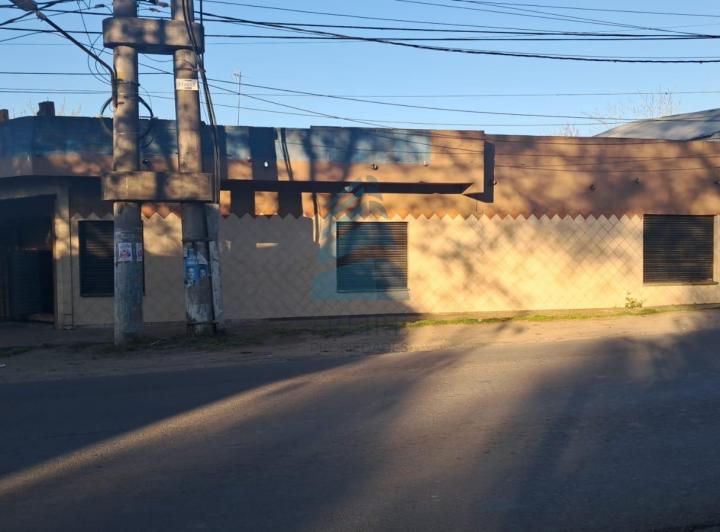 Local comercial · 400m²