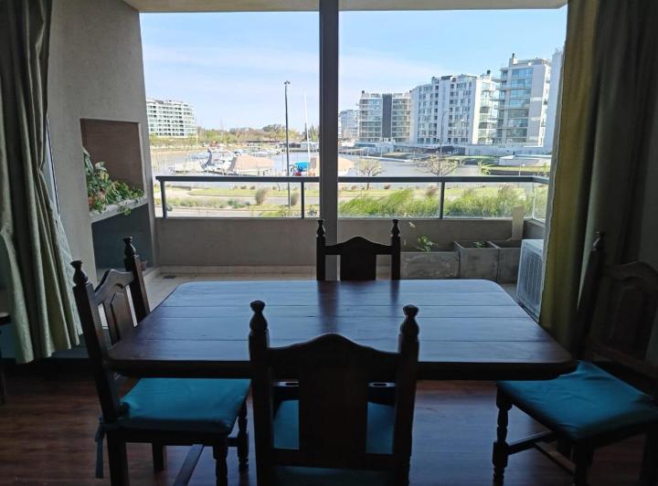 Departamento · 10m² · 3 Ambientes · 1 Cochera