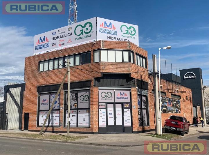 Bodega-Galpón · 484m²