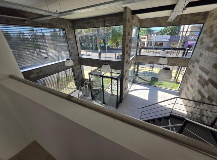 Local comercial · 290m² · 1 Ambiente