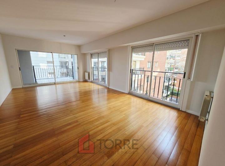 Departamento · 120m² · 4 Ambientes · 1 Cochera