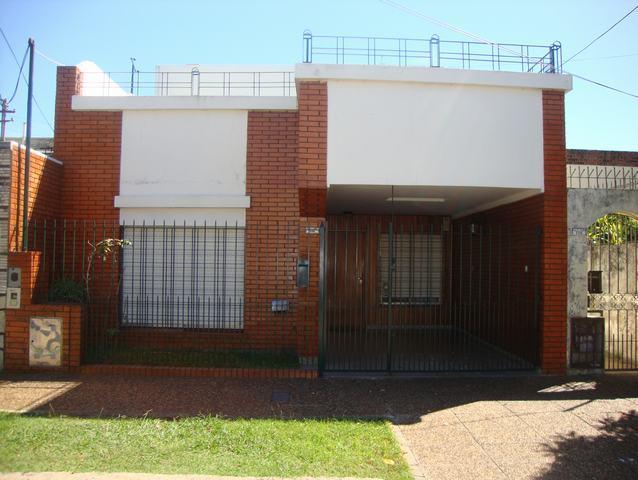 Casa · 115m² · 4 Ambientes · 1 Cochera