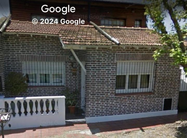 Casa · 180m² · 4 Ambientes