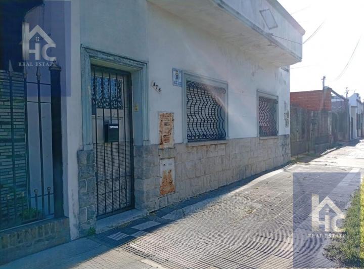 Casa · 300m² · 6 Ambientes