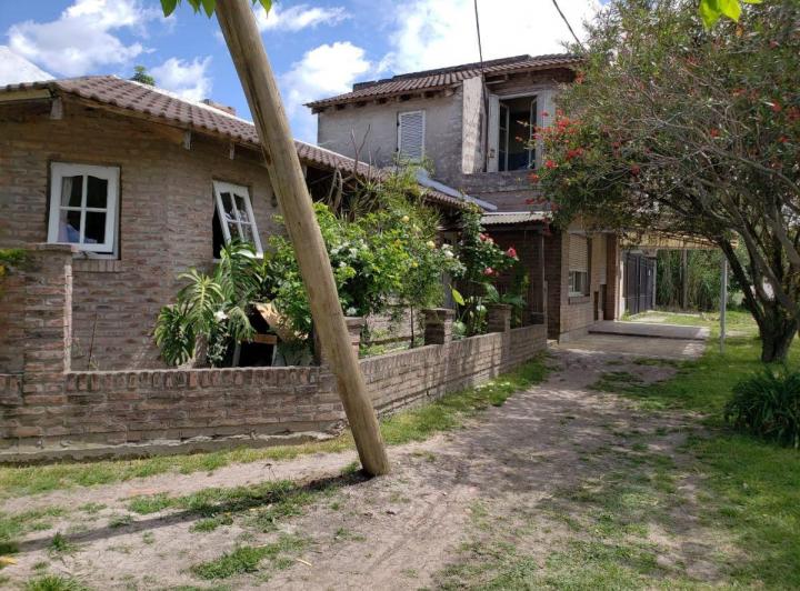 Casa · 93m² · 7 Ambientes · 1 Cochera