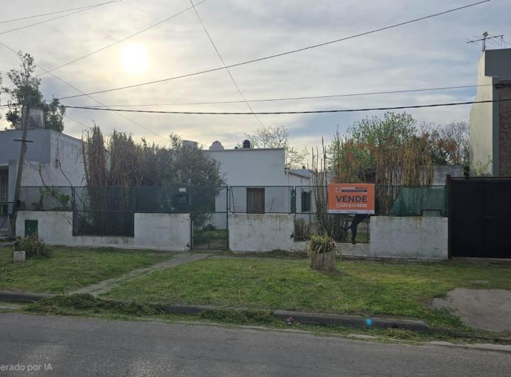 Casa · 147m² · 6 Ambientes · 1 Cochera