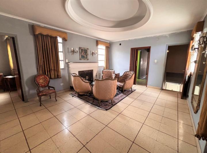 Departamento · 248m² · 5 Ambientes · 4 Cocheras
