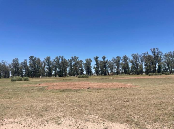 Terreno · 1276m²
