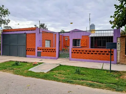 Venta - casa en marquesado