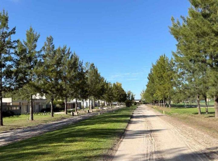 Terreno · 2592m²