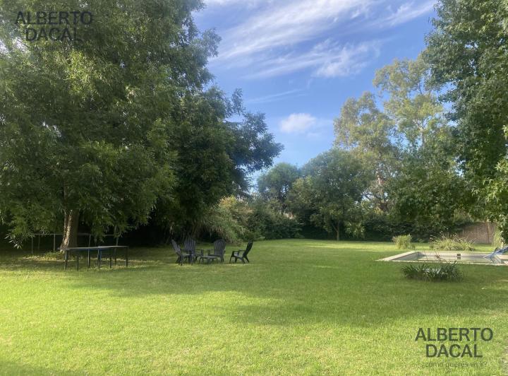 Terreno · 3100m² · 4 Ambientes