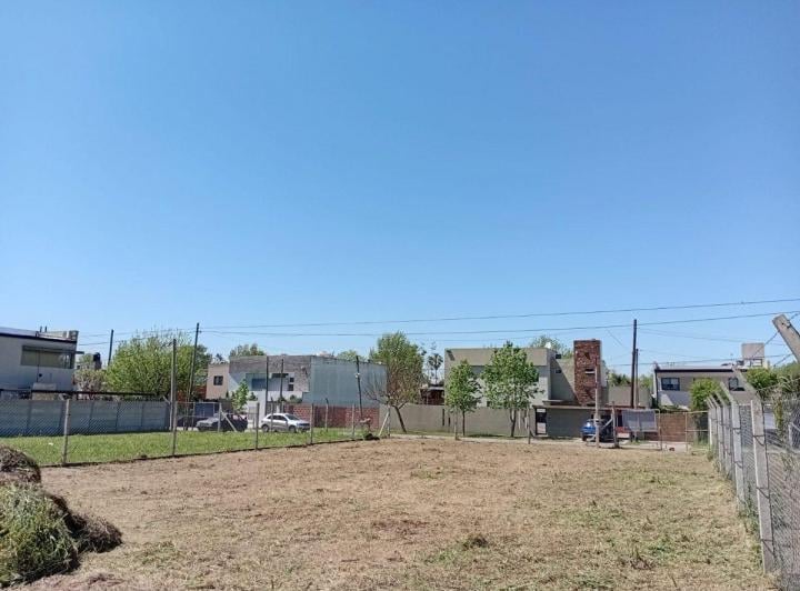 Terreno · 555m²