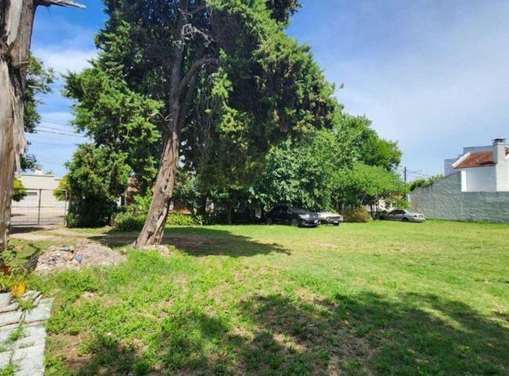 Terreno · 480m²