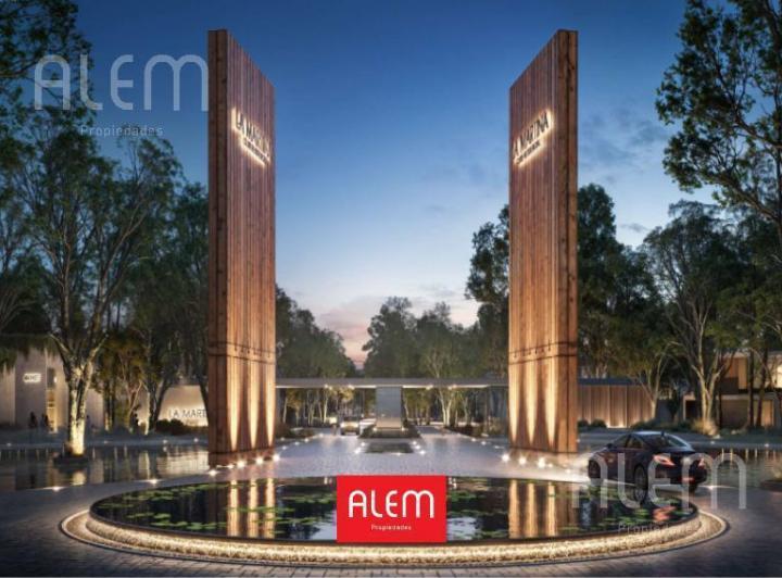 Terreno · 802m²