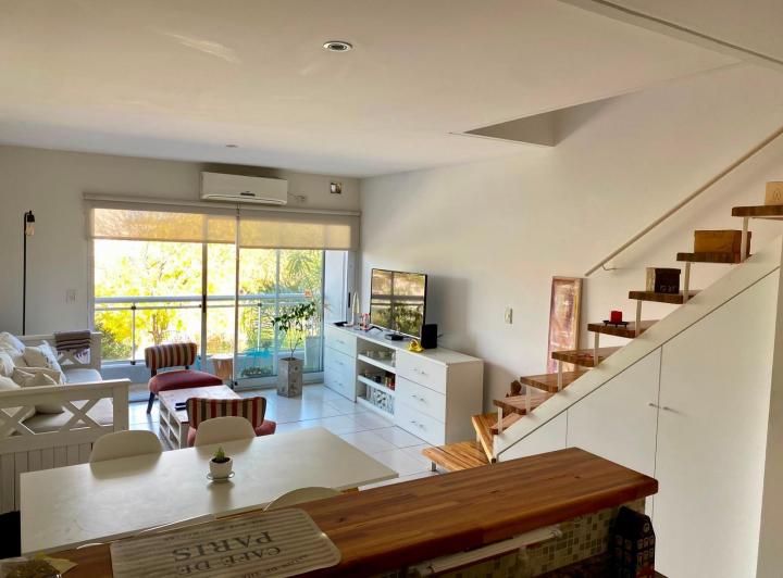 PH · 68m² · 2 Ambientes · 1 Cochera