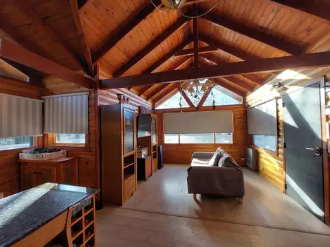 Casa más cabaña turismo