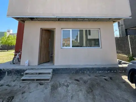 Venta dúplex 3 dorm. en b° la castellana neuquen