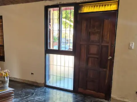 Casa esquina en venta barrio trapiche godoy cruz