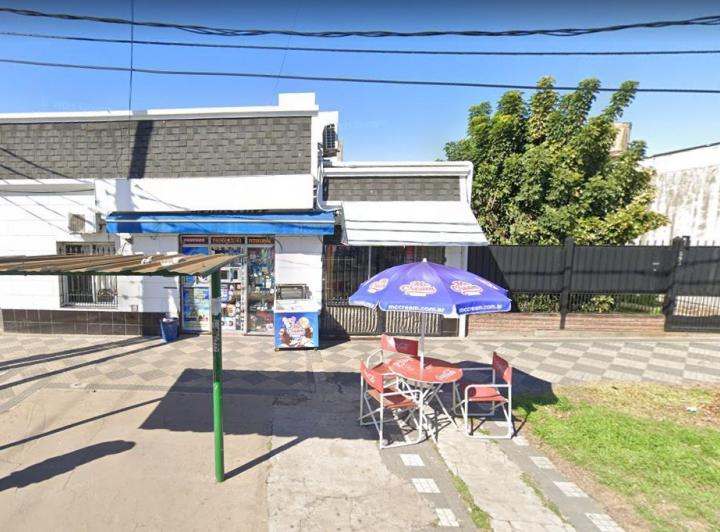 Local comercial · 111m²