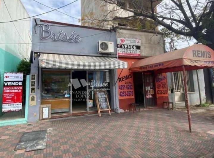 Local comercial · 243m²